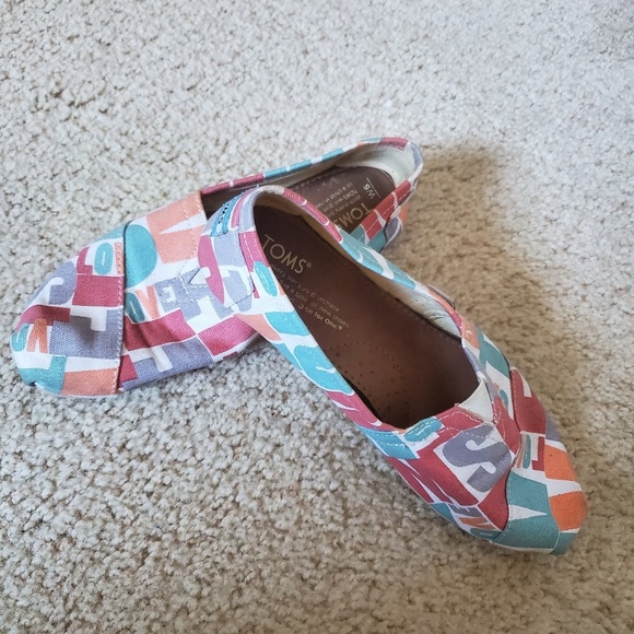 Flats - Picture 2 of 2